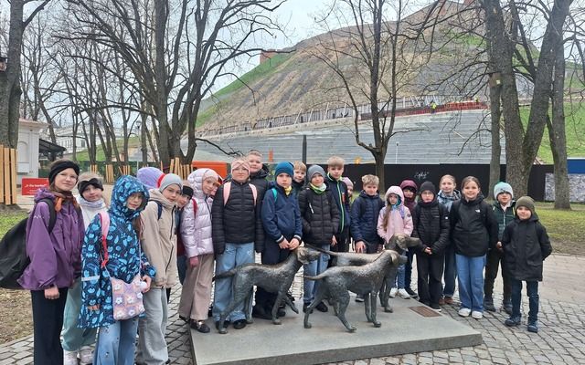 3 a ir 3c klasių mokiniai nuvažiavo į Vilnių