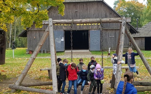 3a ir 3c klasių mokiniai keliavo po Anykščių kraštą