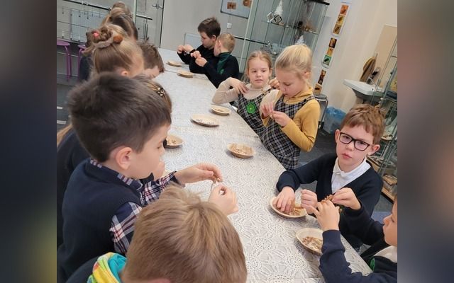 Edukacinis užsiėmimas menų inkubatoriuje Raudondvario Dvare