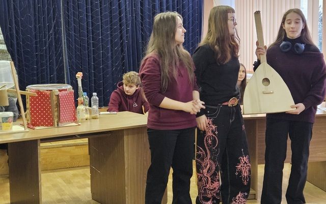 Muzikos instrumentai. Edukacija su  "Varpo" gimnazija