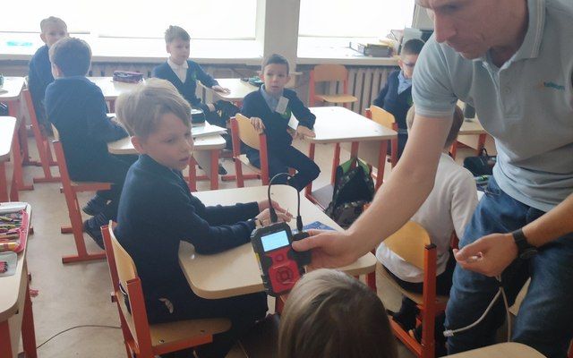 Tėvų karjeros diena 1 D klasėje - telekomunikacijų inžinieriaus specialybė