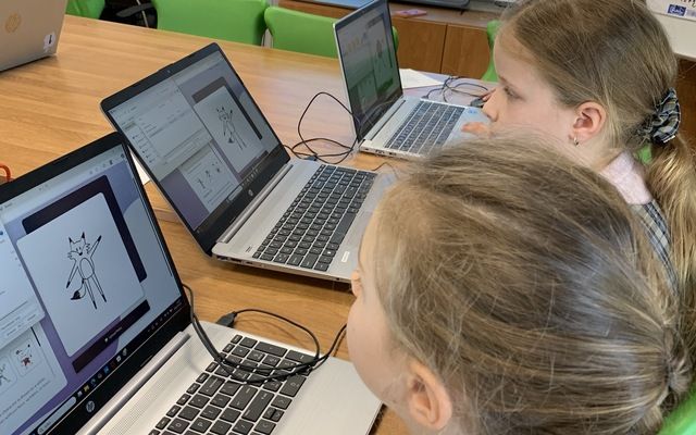 2b ir 2c "Steam" technologijų edukaciją "Čiurlionio magija menininko akimis"