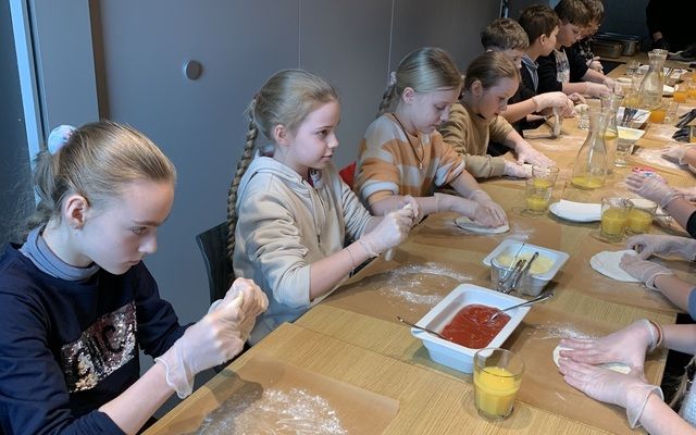 Tėvų karjeros diena 4c klasės mokiniams - maisto technologo specialybė