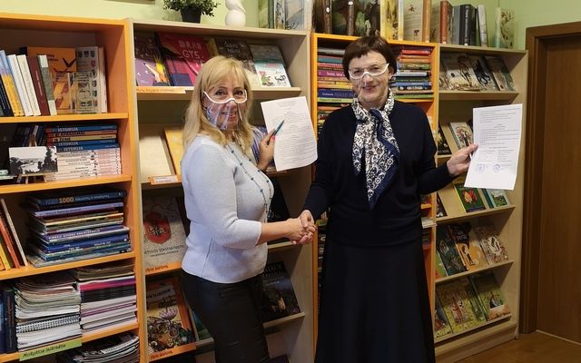 Bendradarbiavimo sutartis su Kauno Jono ir Petro Vileišių mokykla