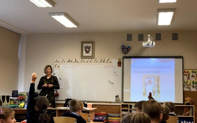Pamoka apie dantukus 1 b klasėje