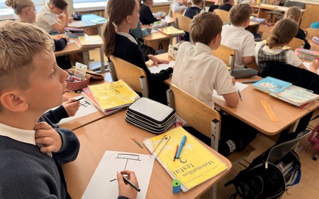 3b dalyvavo japonų kaligrafijos ,,Kanji” dirbtuvėse