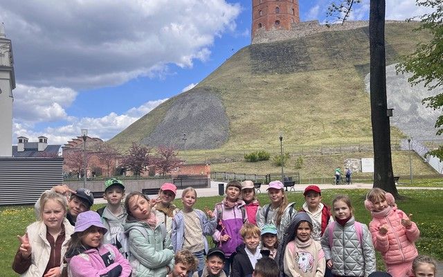 2 b ir 3 d klasių mokiniai vyko į Vilnių