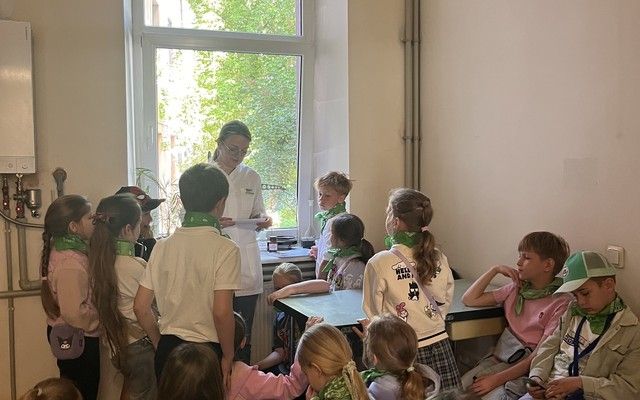 2b Išvyka į vaistinę