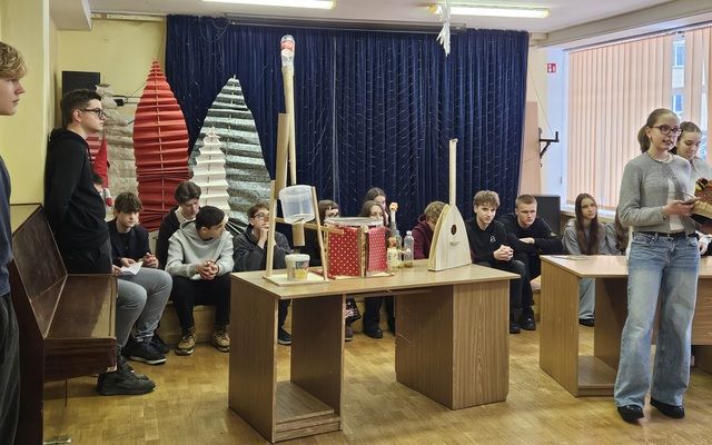 Muzikos instrumentai. Edukacija su  "Varpo" gimnazija