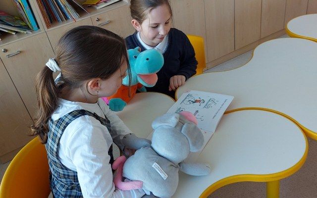 "Cambridge University Press" edukacinis partneris