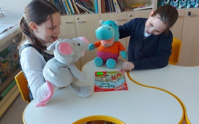 "Cambridge University Press" edukacinis partneris